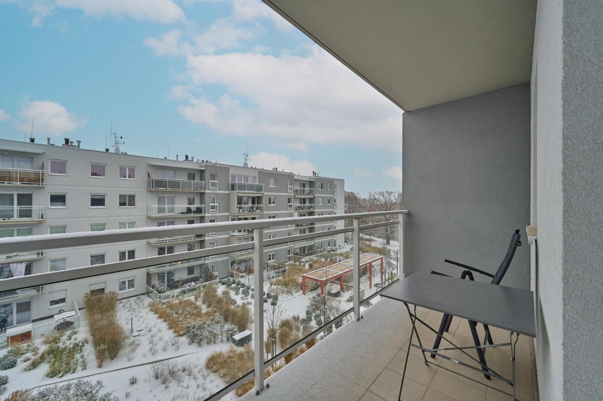 Wroclaw Rose Apartments By Noclegi Renters 外观 照片